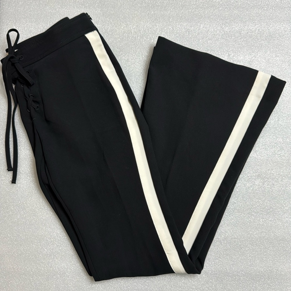 Banana Republic collaboration with Olivia Palermo